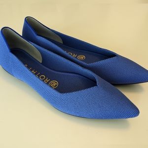 Rothy's RETIRED Cornflower Blue Point size 7 Nearly new